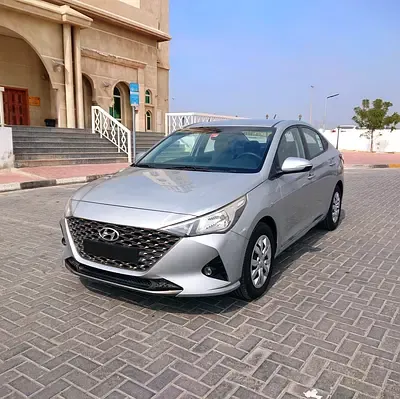 Hyundai Accent - фото 1