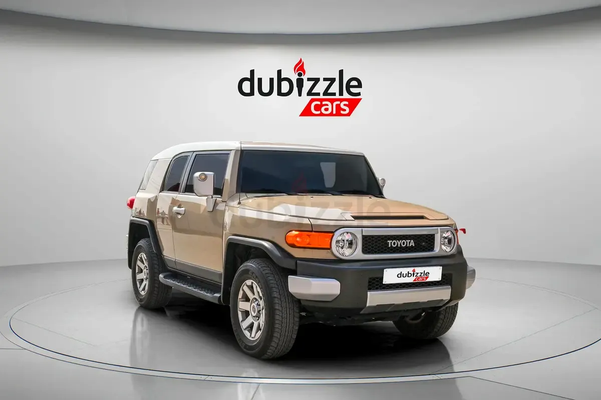 Toyota FJ Cruiser - фото 1