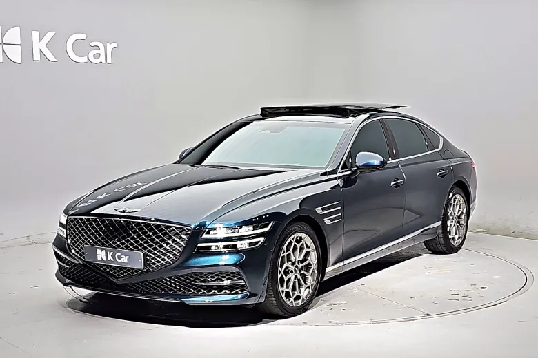 Genesis G80 - фото 1