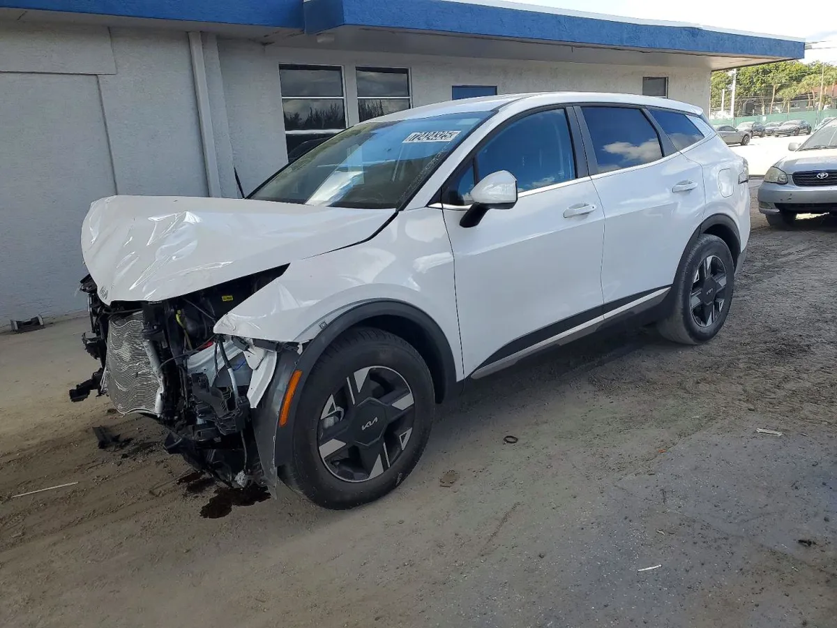 KIA SPORTAGE - фото 1