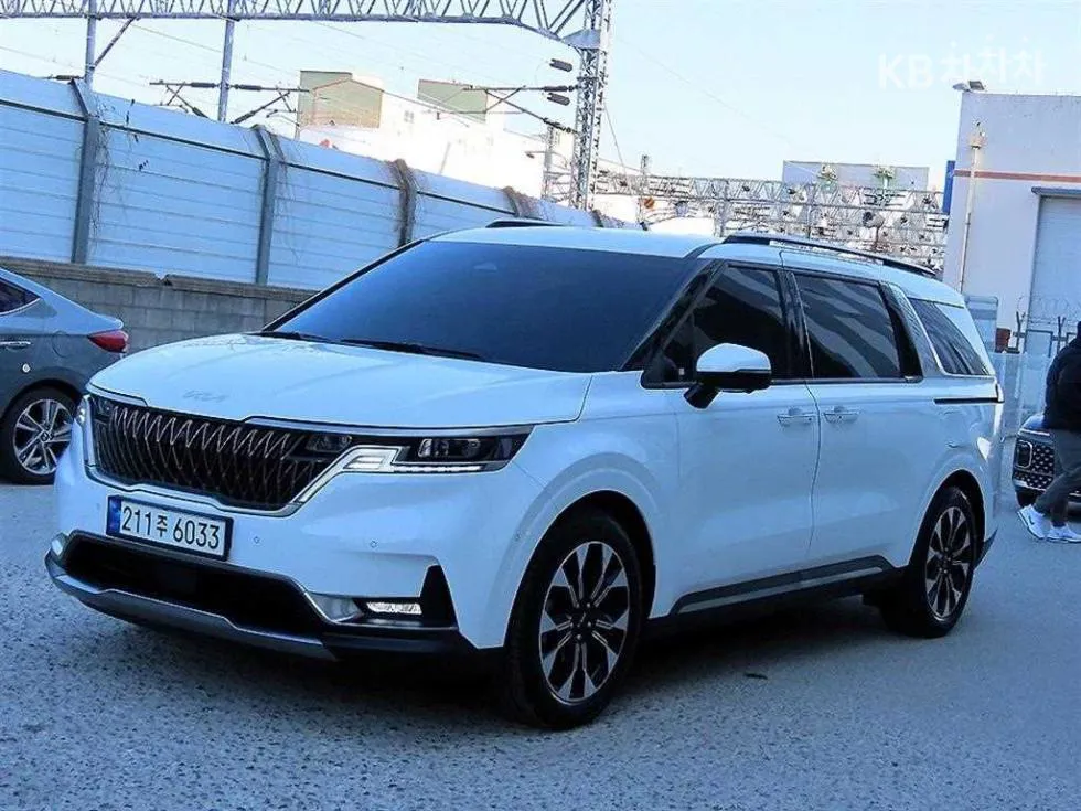 Kia 카니발 4세대 G3.5 GDI 9인승 노블레스 - фото 1