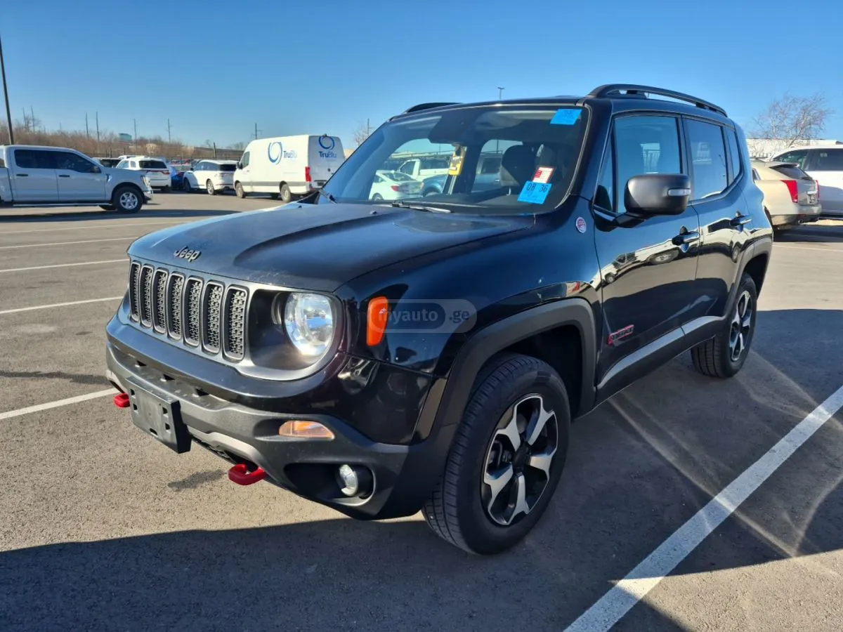 Jeep Renegade - фото 1