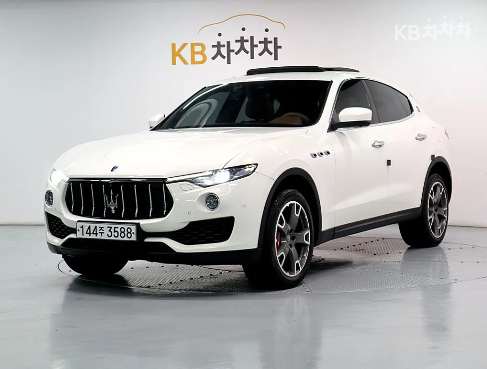 Maserati 르반떼 3.0 S AWD 프리미엄 - фото 1