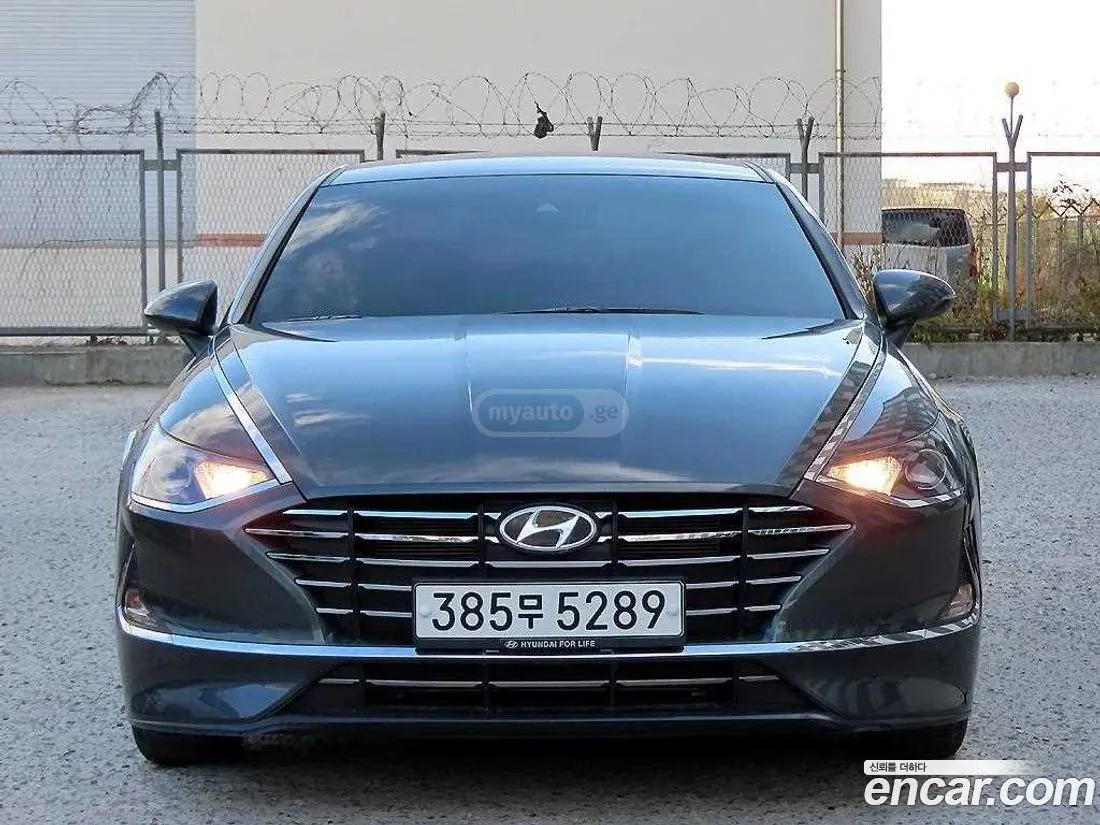 Hyundai Sonata - фото 1