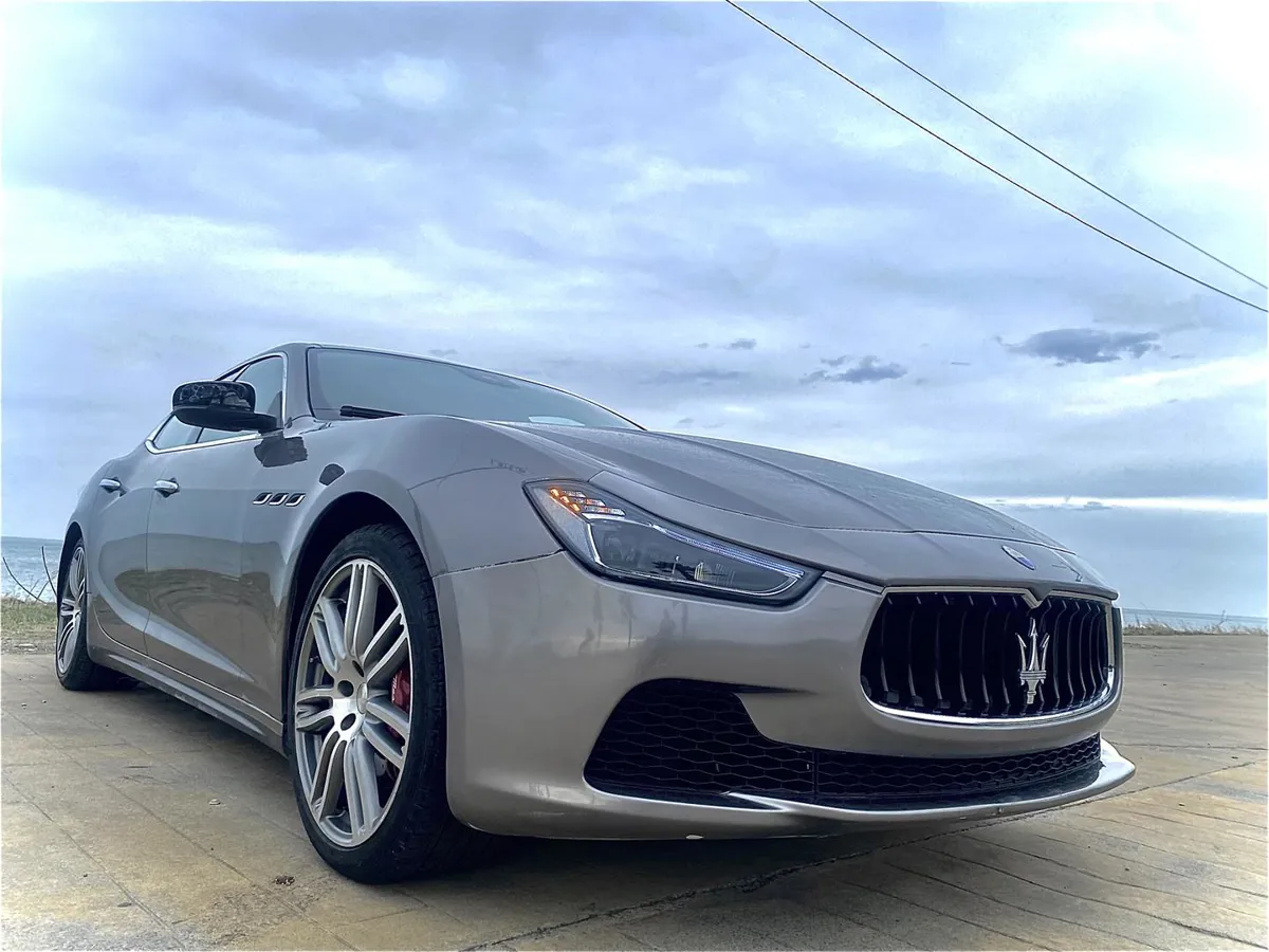 Maserati Ghibli - фото 1