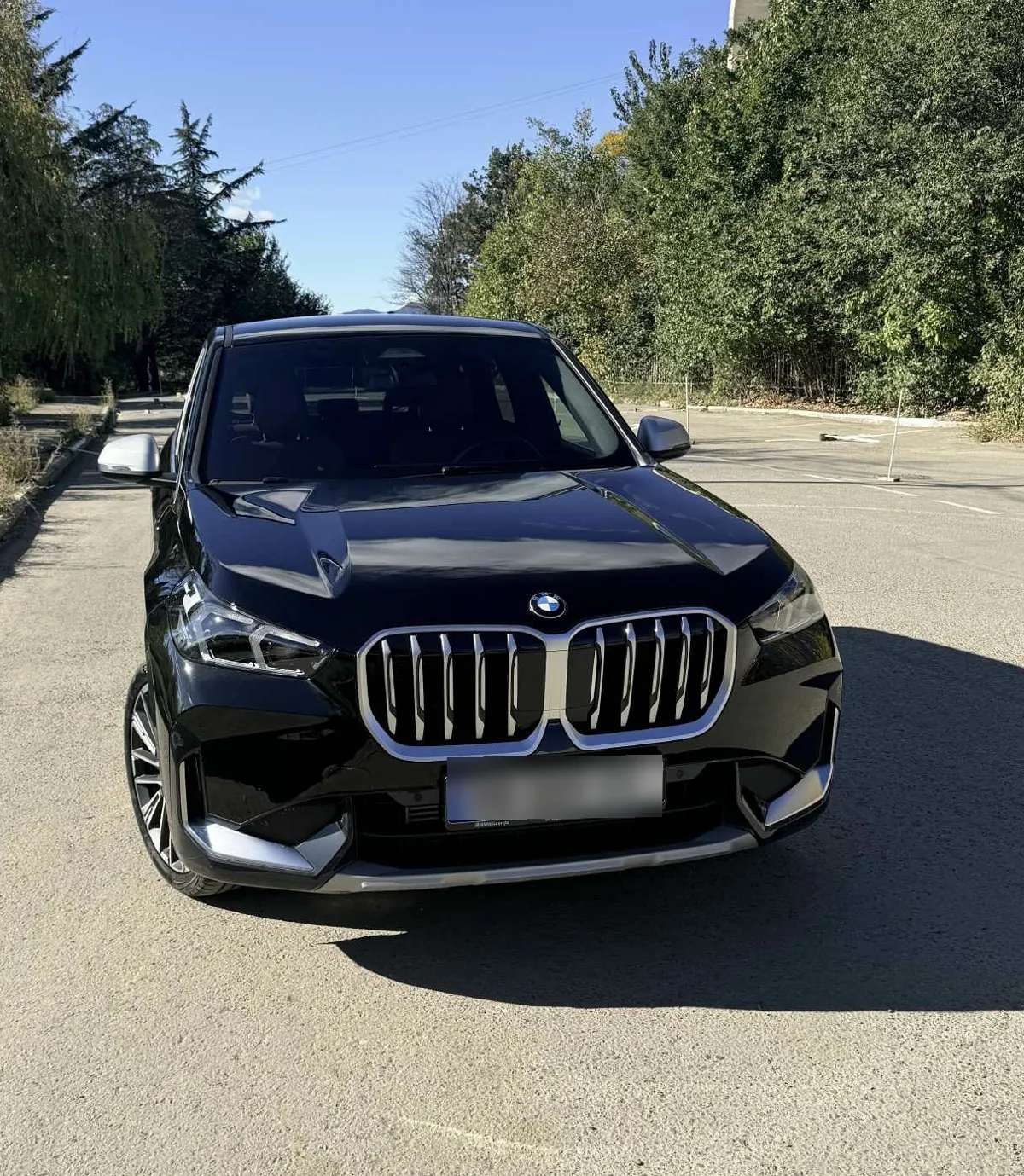 BMW X1 - фото 1