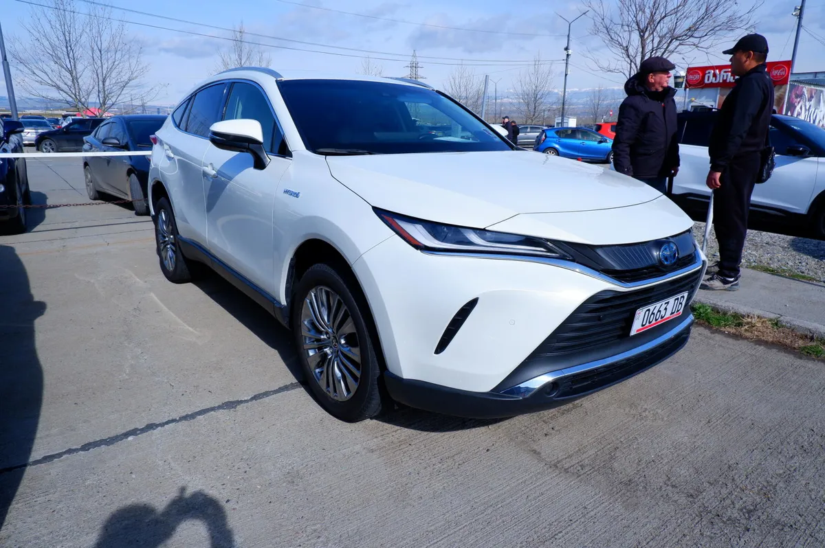 Toyota Venza - фото 1