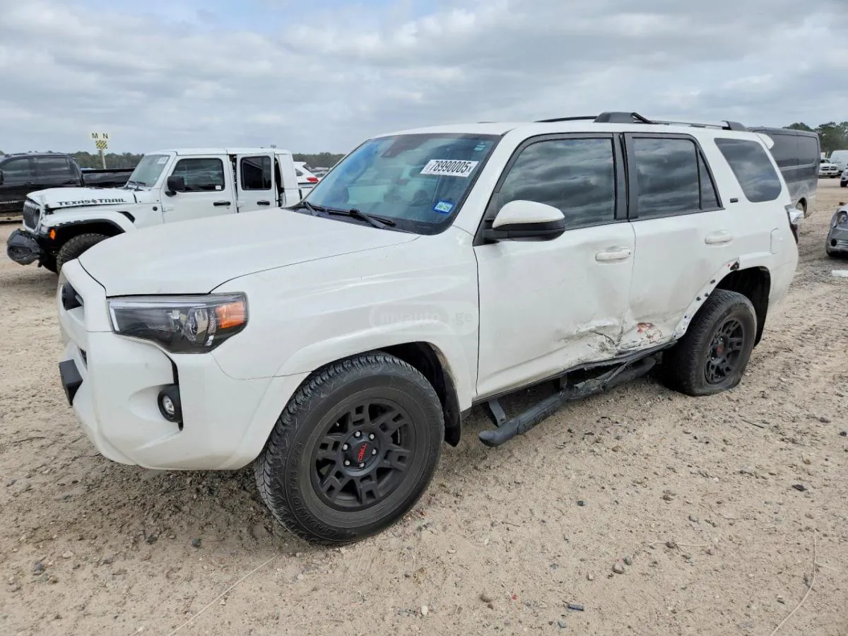 Toyota 4 Runner - фото 1