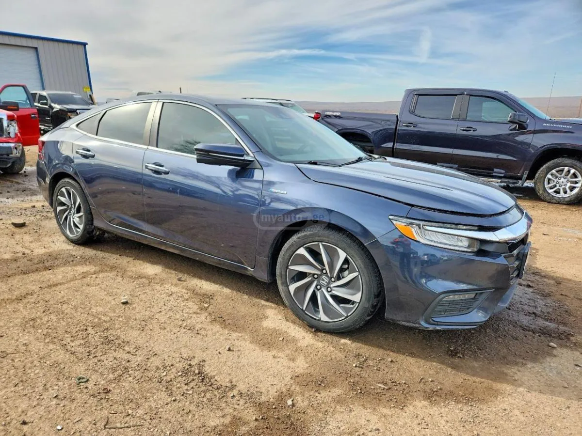 Honda Insight - фото 1