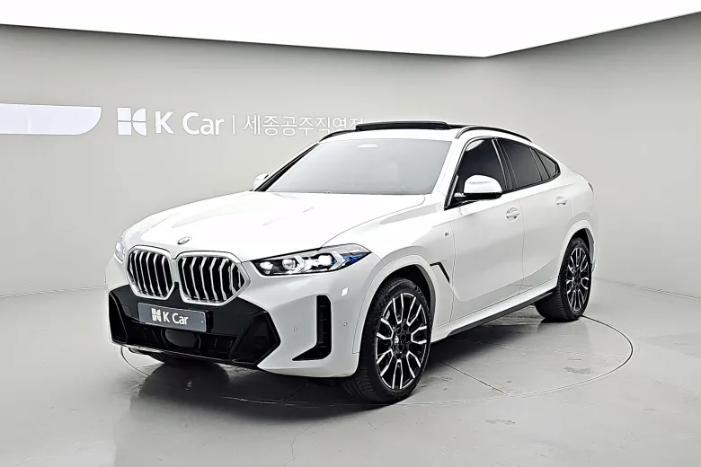 BMW X6 - фото 1