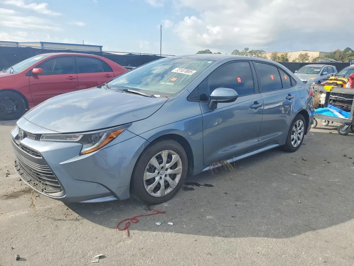 TOYOTA COROLLA - фото 1