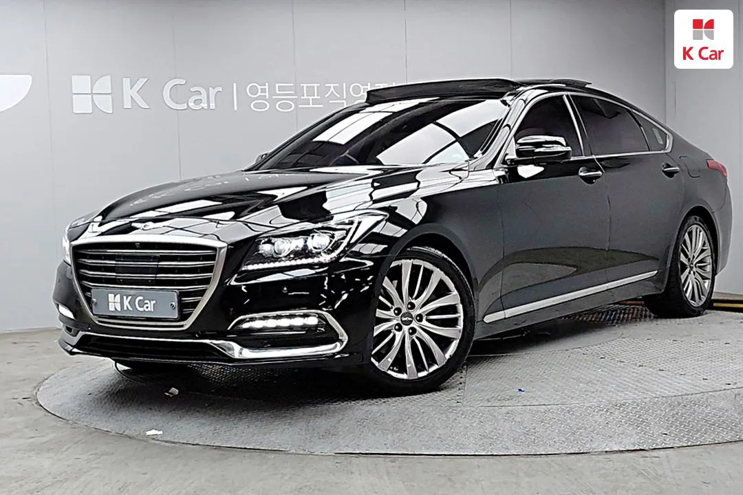 Genesis G80 - фото 1