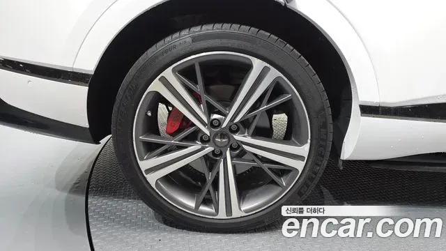 Genesis GV80 - фото 1