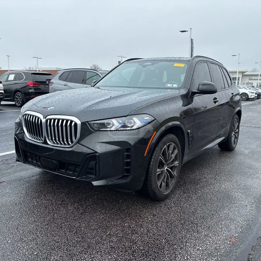 BMW X5 - фото 1