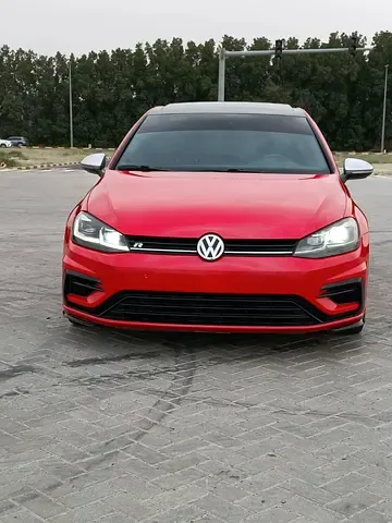 Volkswagen Golf - фото 1