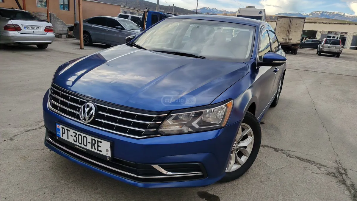 Volkswagen Passat - фото 1