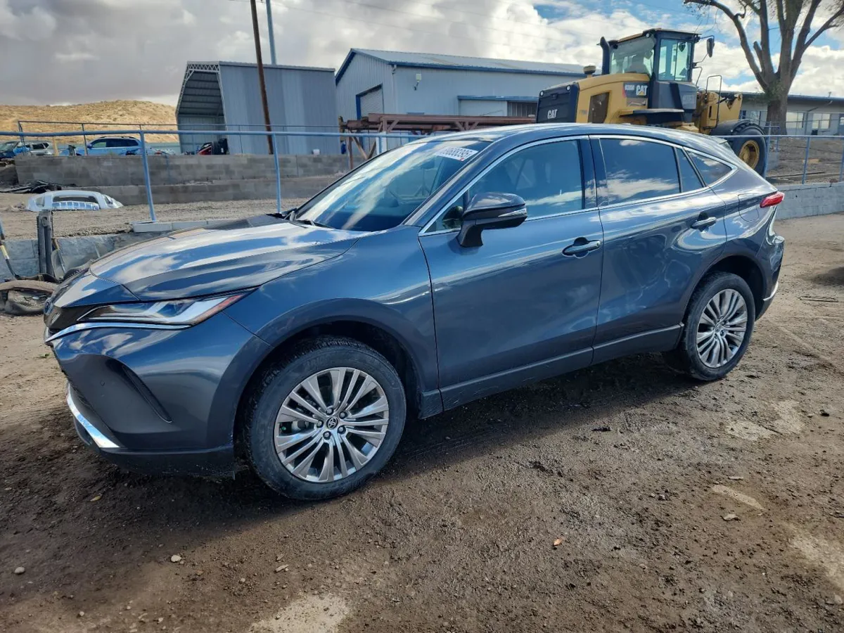 TOYOTA VENZA - фото 1