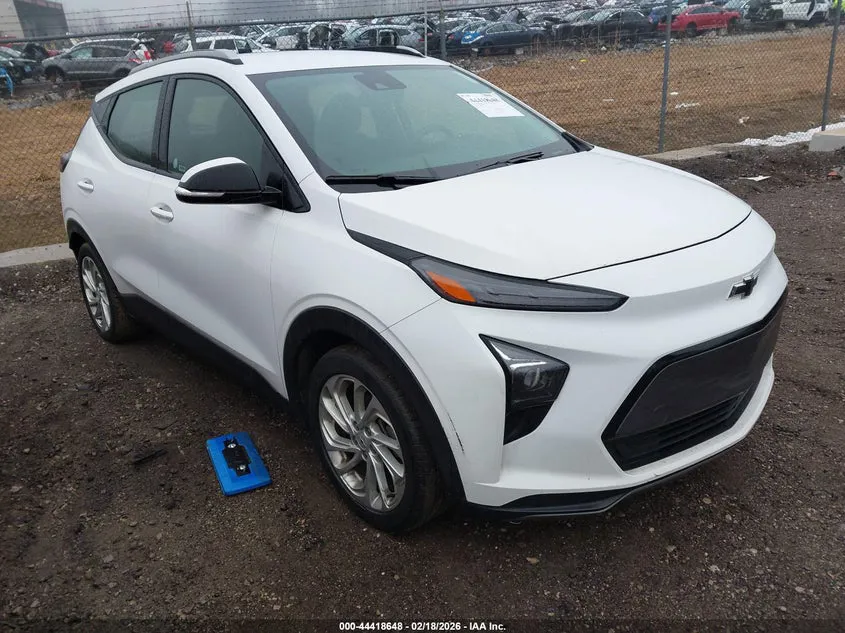 CHEVROLET BOLT EUV FWD LT - фото 1