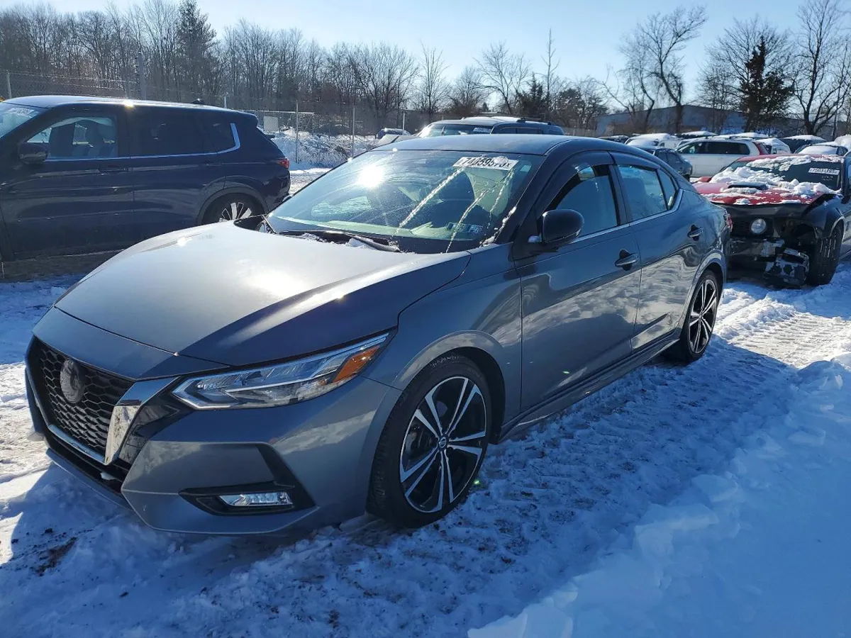 NISSAN SENTRA - фото 1