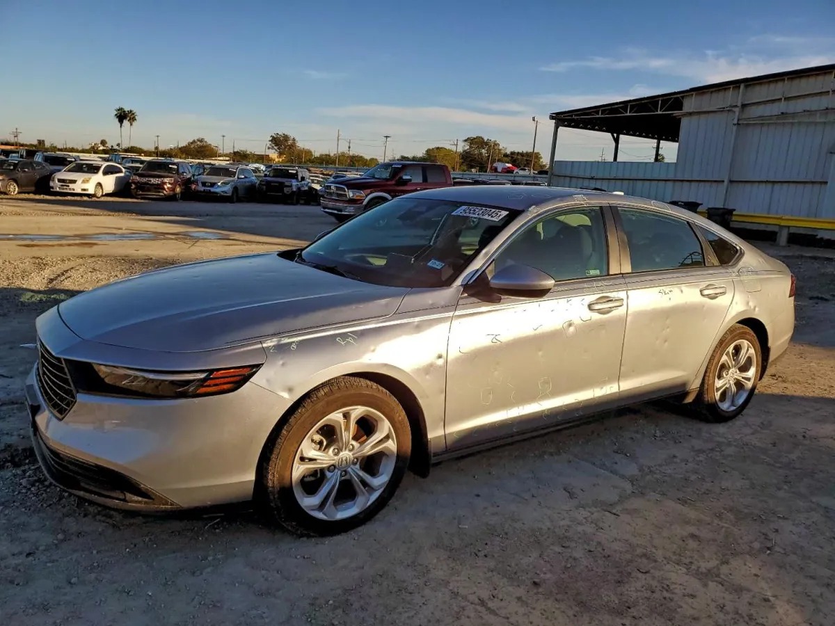 HONDA ACCORD - фото 1