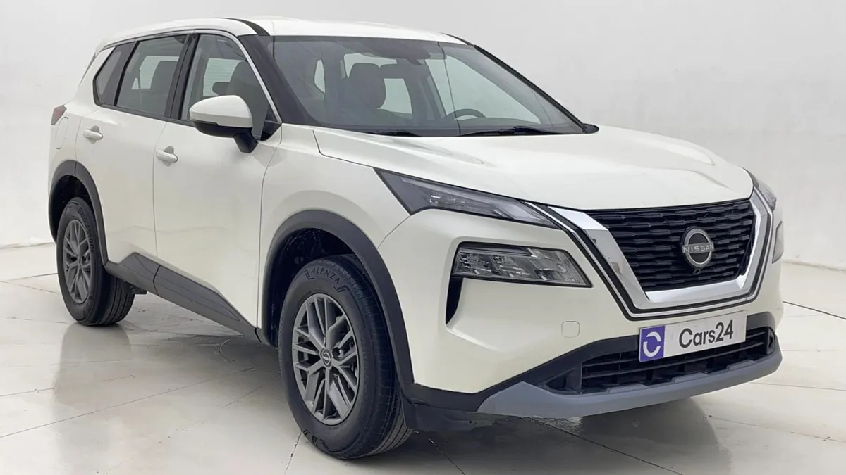 Nissan XTrail - фото 1