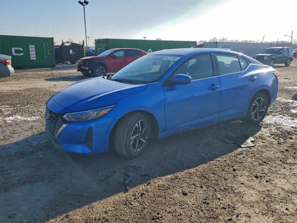 NISSAN SENTRA - фото 1