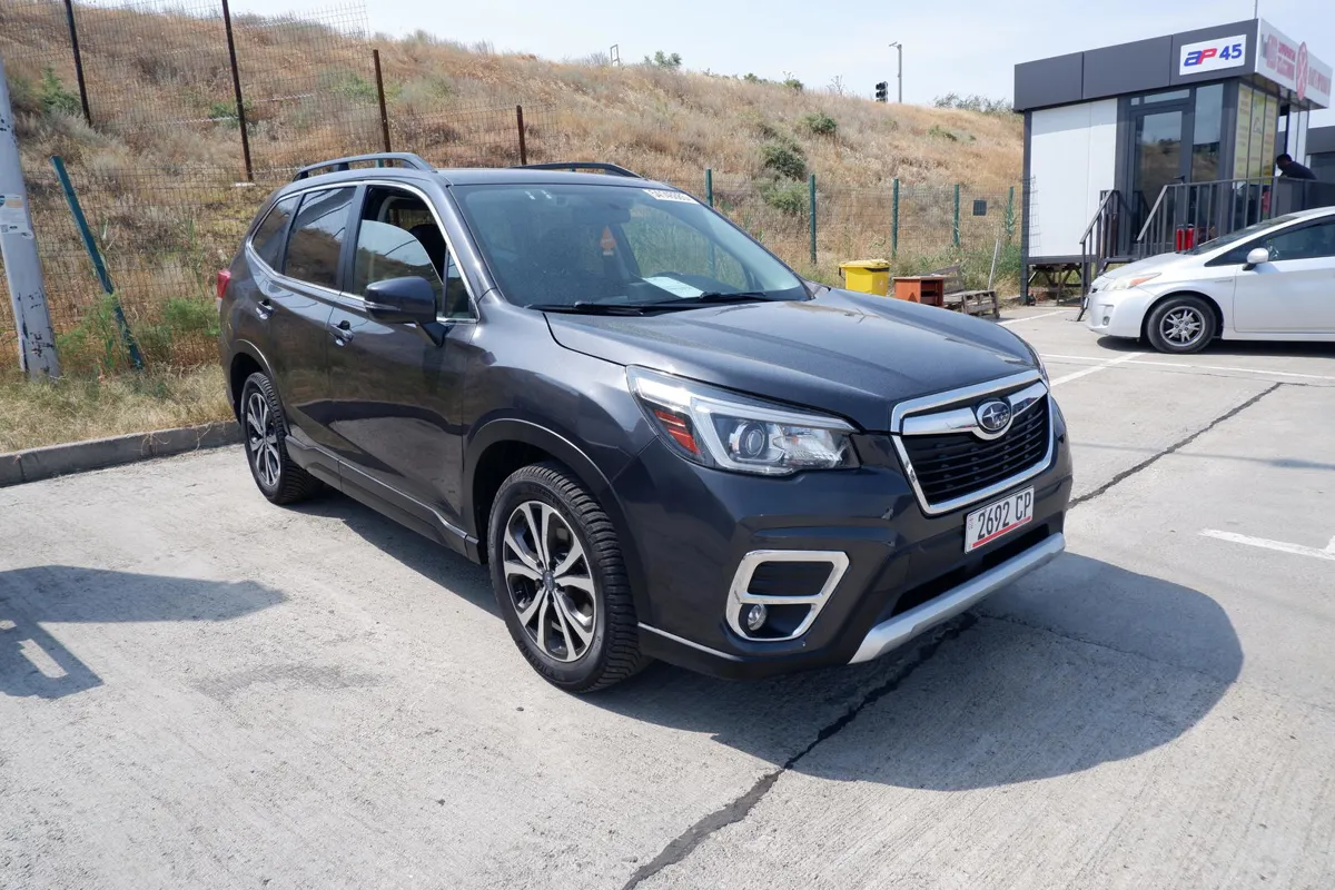 Subaru Forester - фото 1