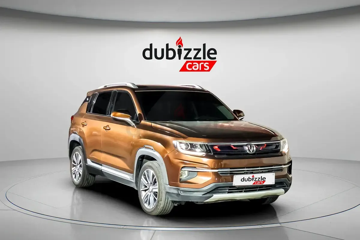 Changan CS35 Plus - фото 1