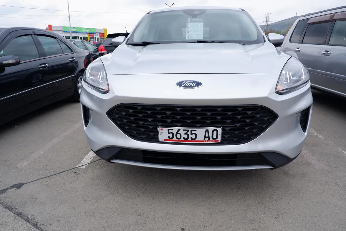 Ford Escape - фото 1