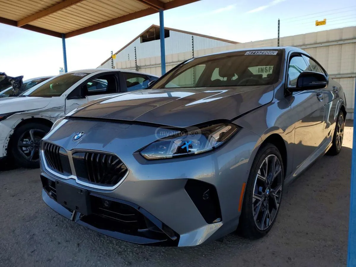 BMW 228 - фото 1