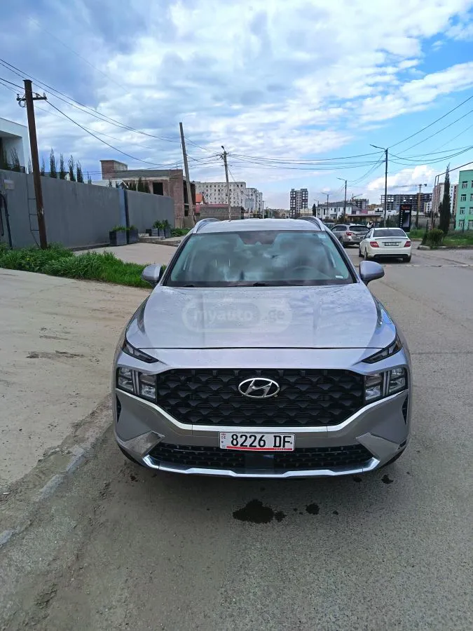 Hyundai Santa FE - фото 1