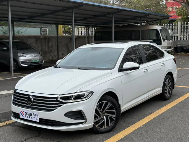 Volkswagen Lan Yi - фото 1