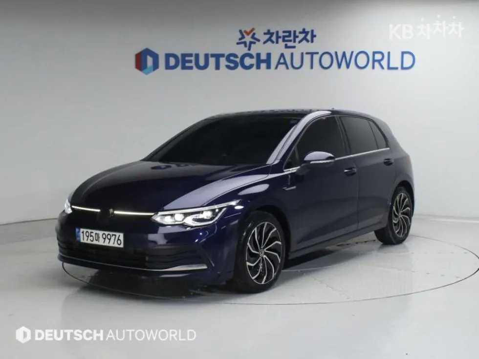 Volkswagen The Golf 8(MK8) 2.0 TDI Prestige - фото 1