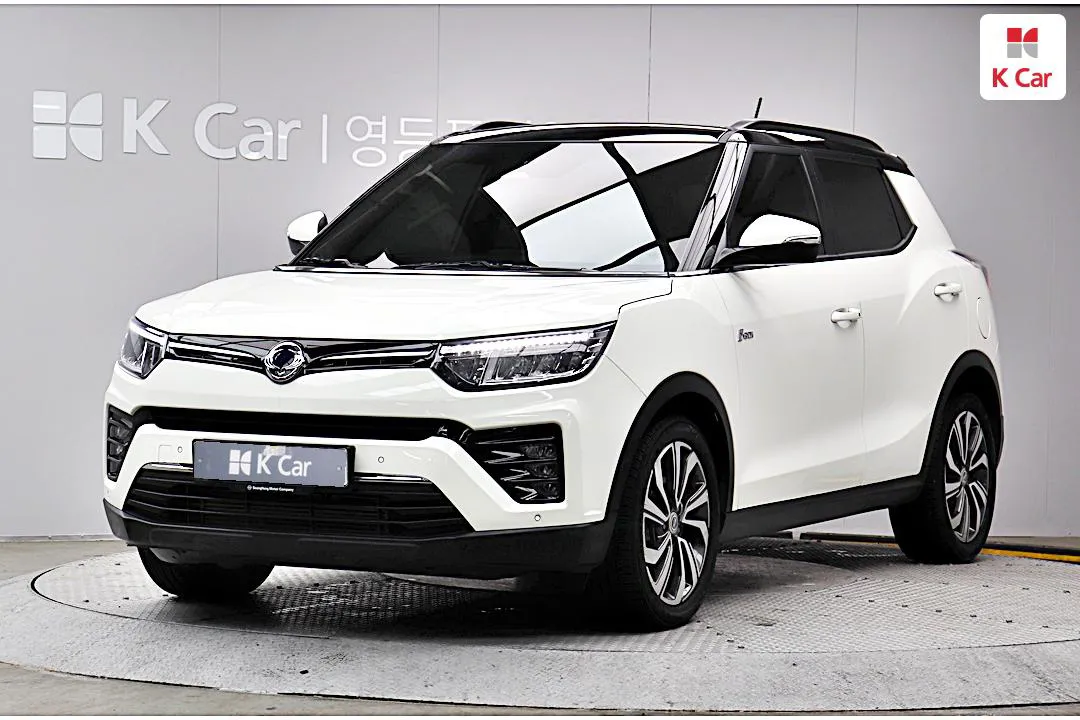 KG Mobility 티볼리 - фото 1