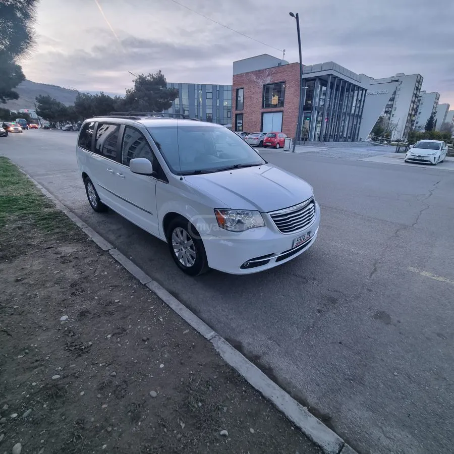 Dodge Caravan - фото 1