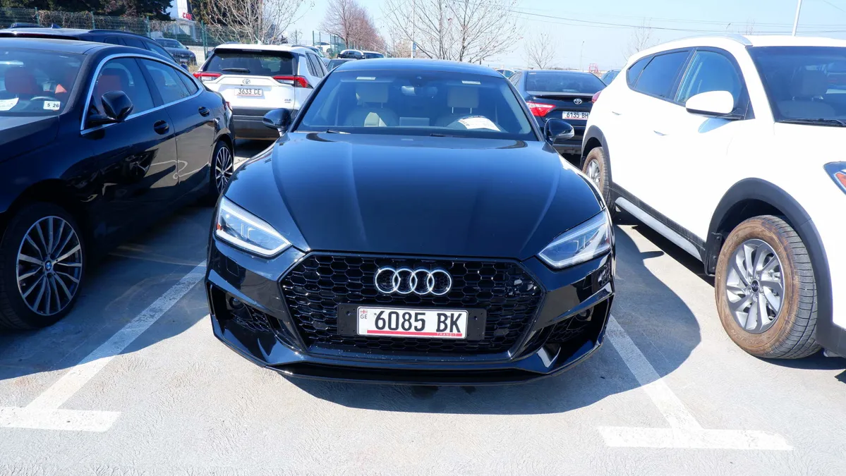 Audi A5 - фото 1