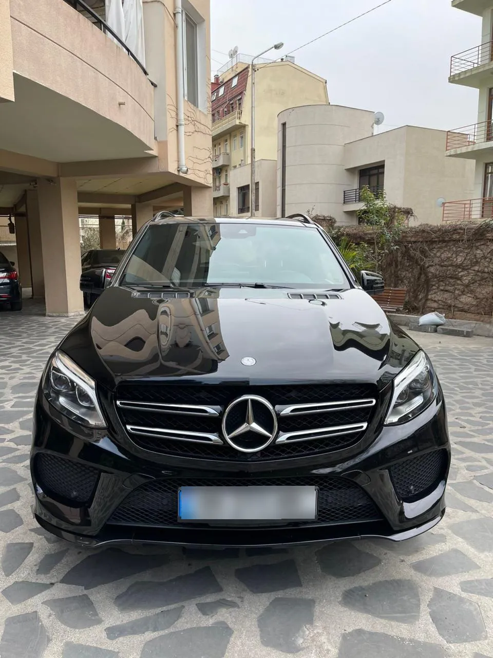 Mercedes-Benz GLE 350 - фото 1