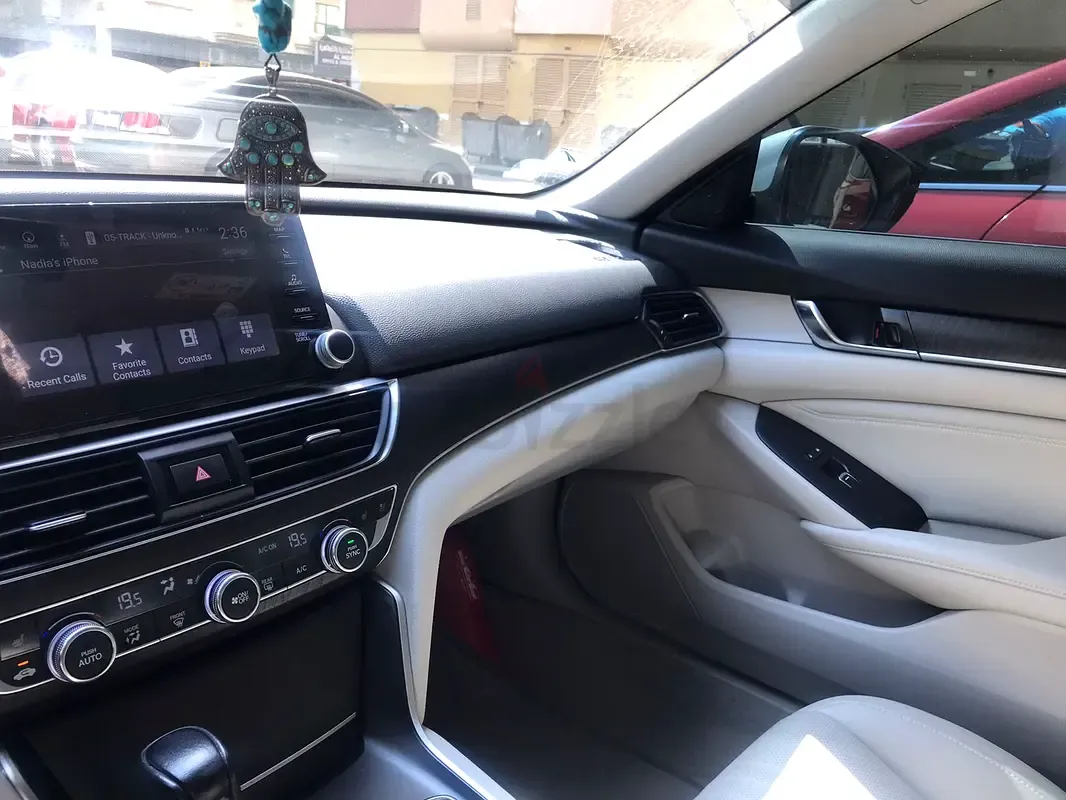 Honda Accord - фото 1