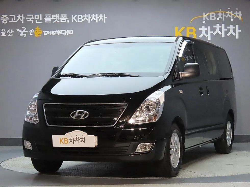 Hyundai 그랜드스타렉스 5인승 밴 CVX 스마트 - фото 1