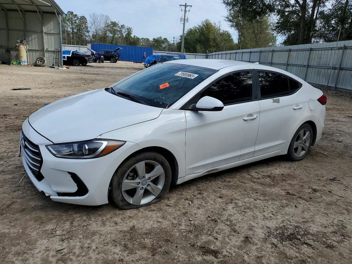 HYUNDAI - фото 1