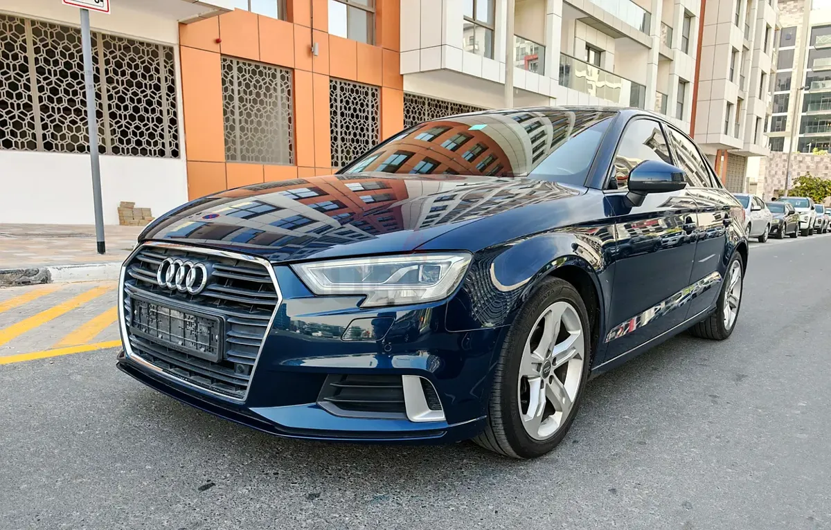 Audi A3 - фото 1