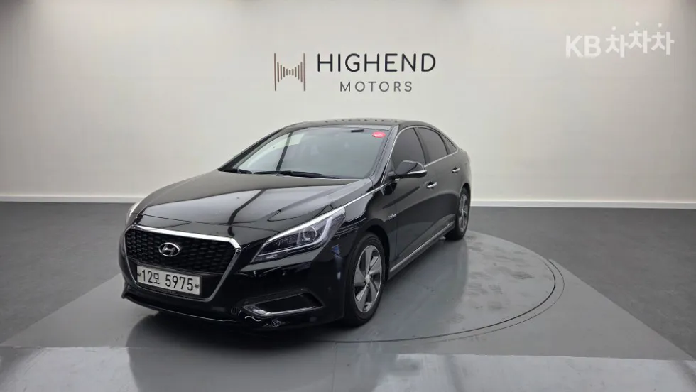 Hyundai LF쏘나타 하이브리드 2.0 HEV 모던 - фото 1