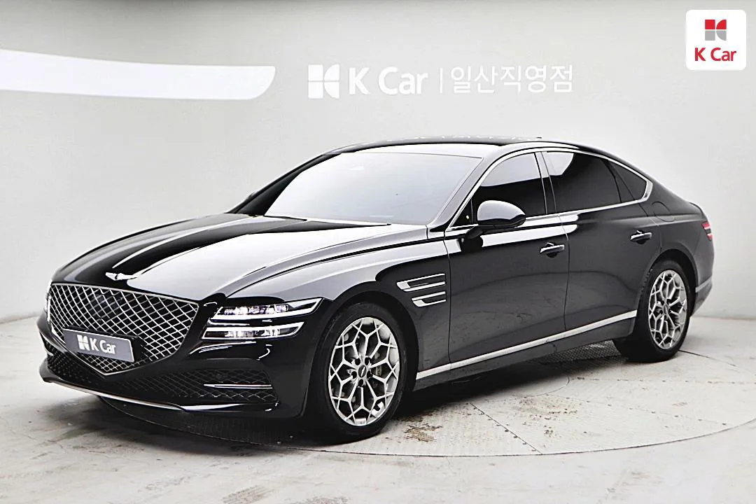 Genesis G80 - фото 1