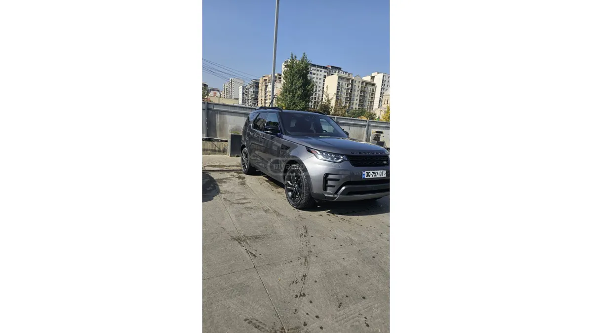 Land Rover Discovery - фото 1