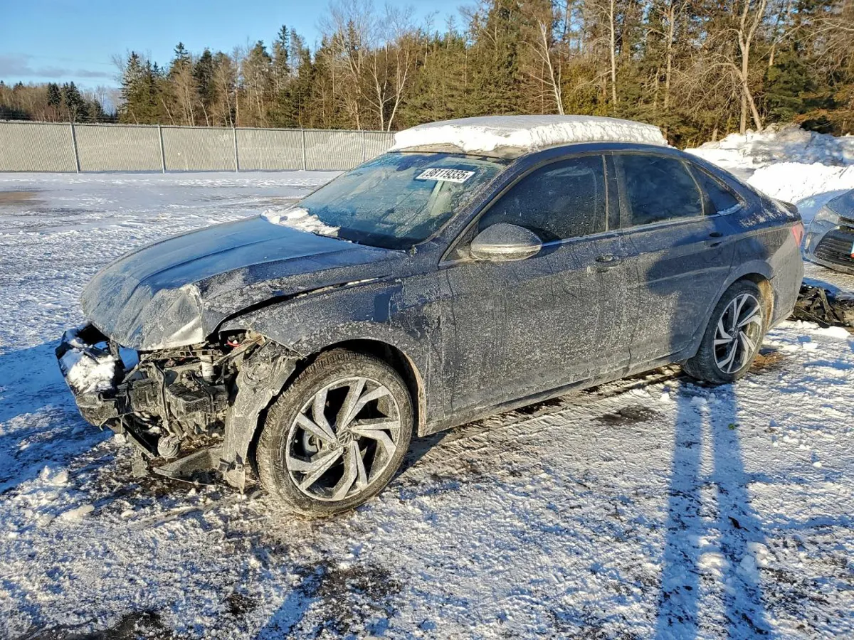 VOLKSWAGEN JETTA - фото 1