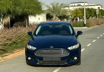 Ford Fusion - фото 1