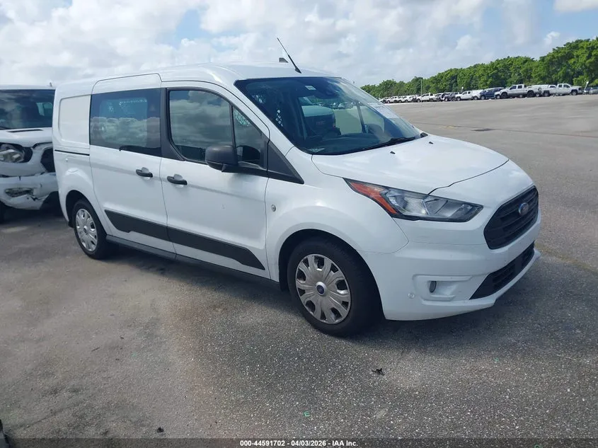 FORD TRANSIT CONNECT XLT - фото 1