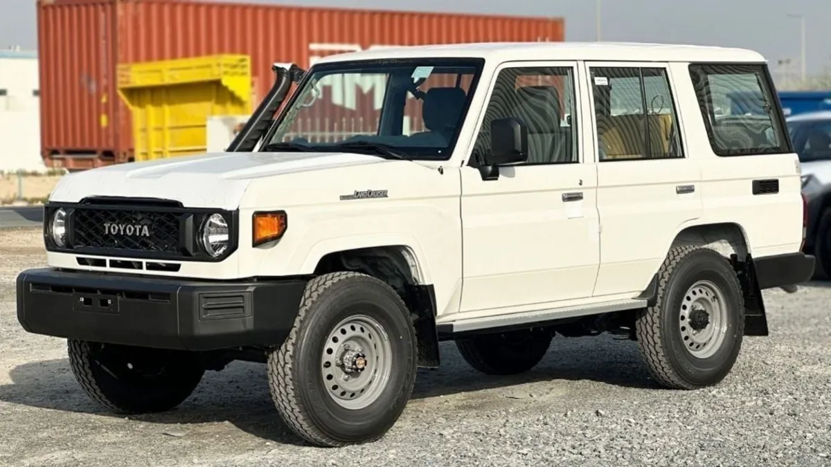 Toyota Land Cruiser 70 - фото 1
