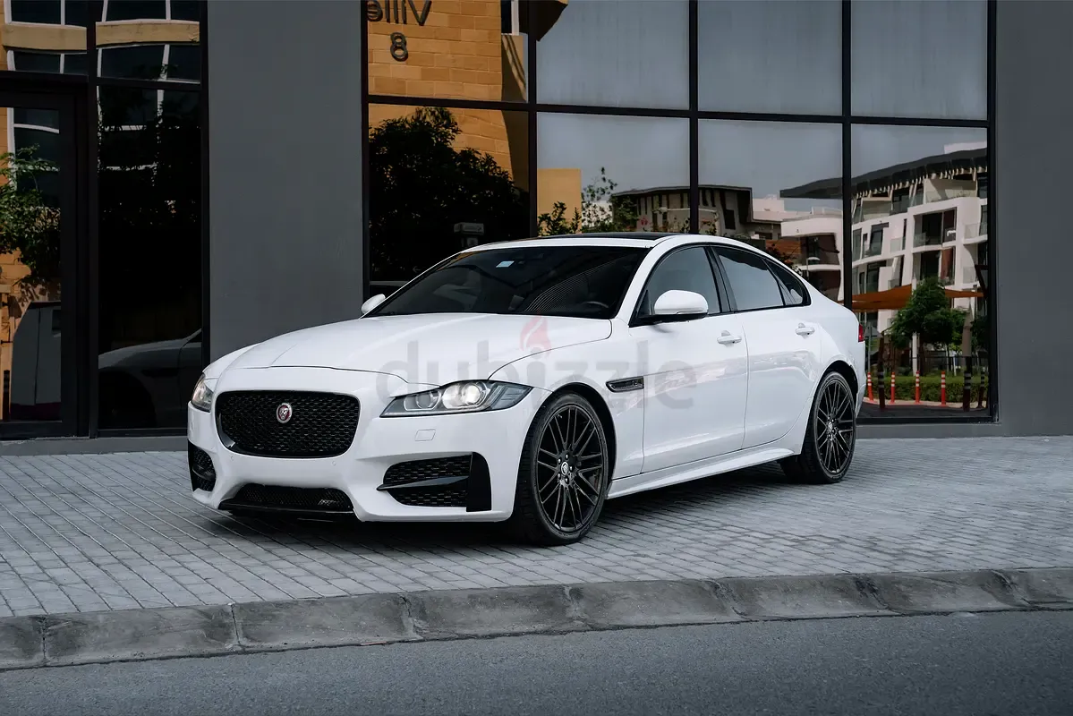 Jaguar XF - фото 1