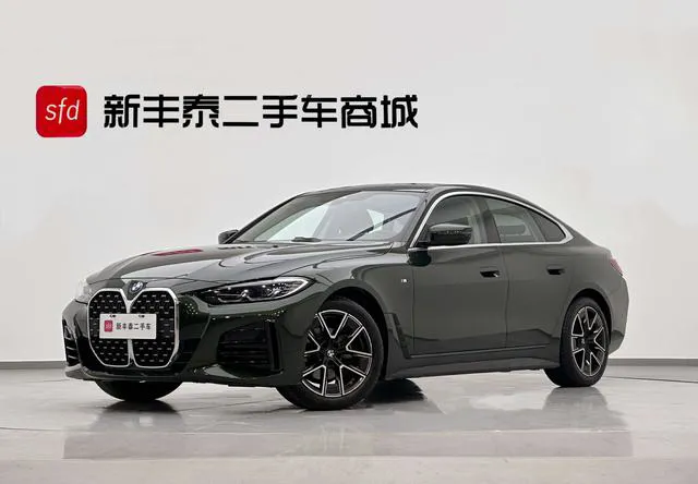 BMW 4 Series - фото 1